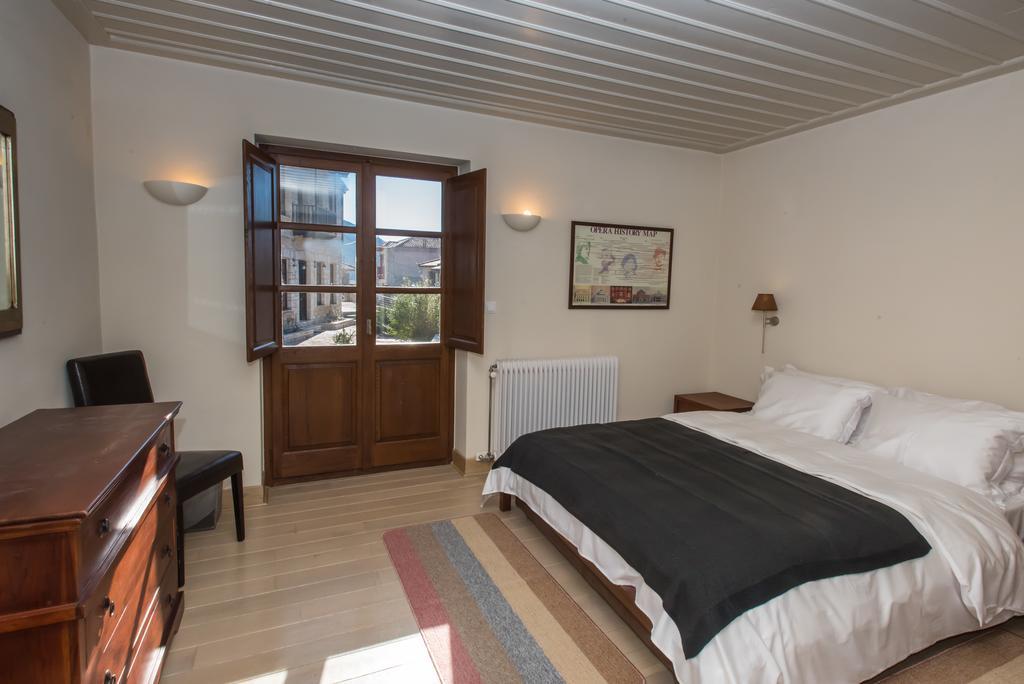 Epoches Hotel Karpenisi Luaran gambar
