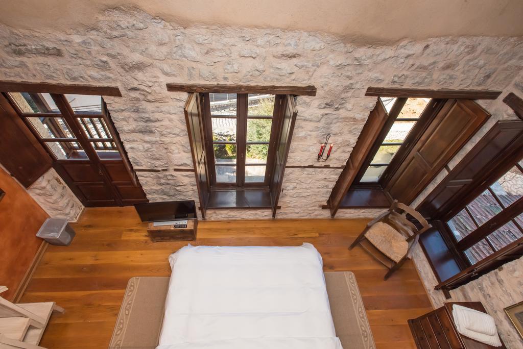 Epoches Hotel Karpenisi Luaran gambar