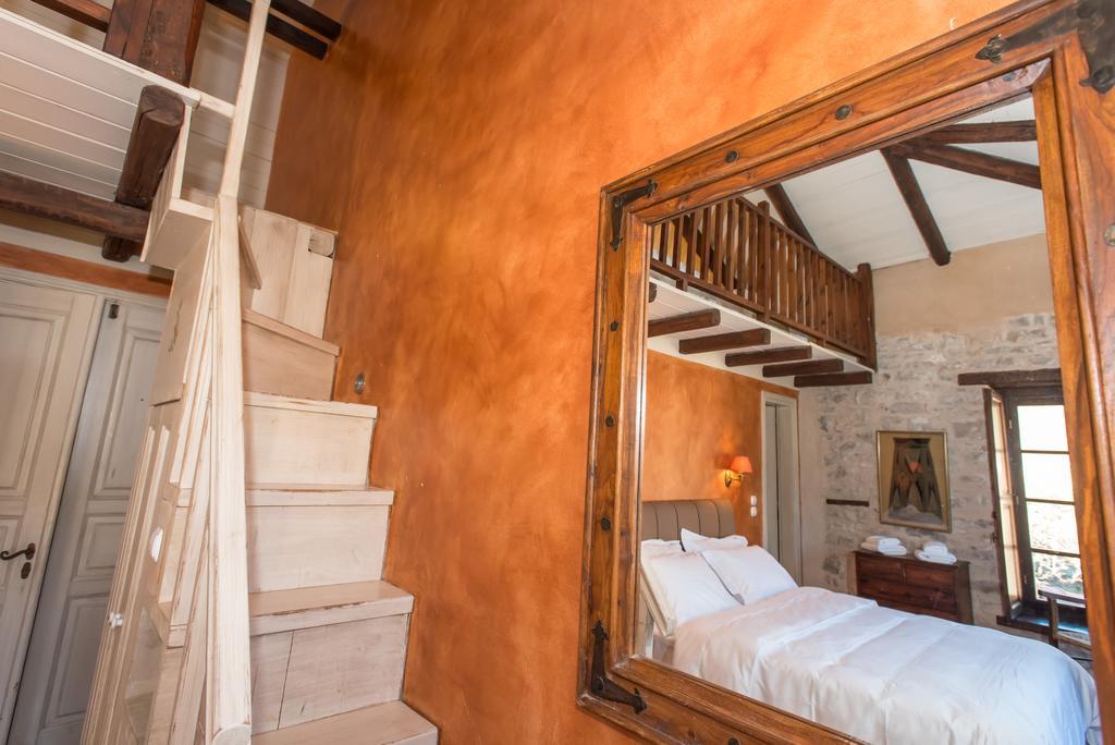 Epoches Hotel Karpenisi Luaran gambar